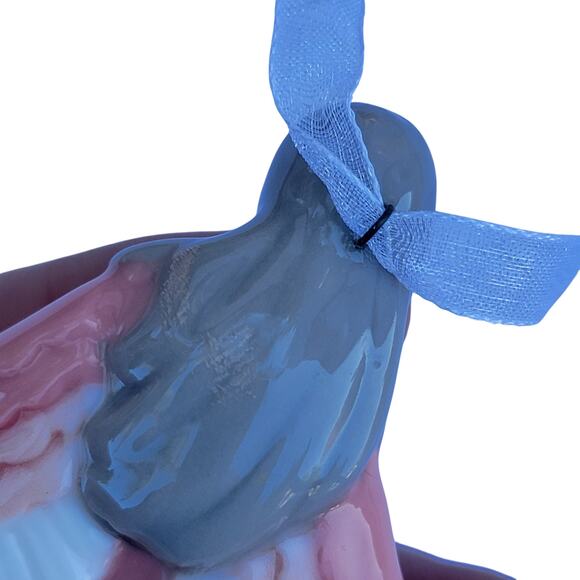 Vintage Hallmark Mother and Daughter Porcelain Ornament 2004 - Picture 6 of 10